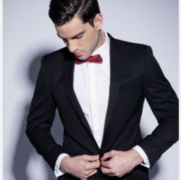 Men's Wearhouse Pronto Uomo Couture Red 100% Silk Bowtie - Picture 5 of 6